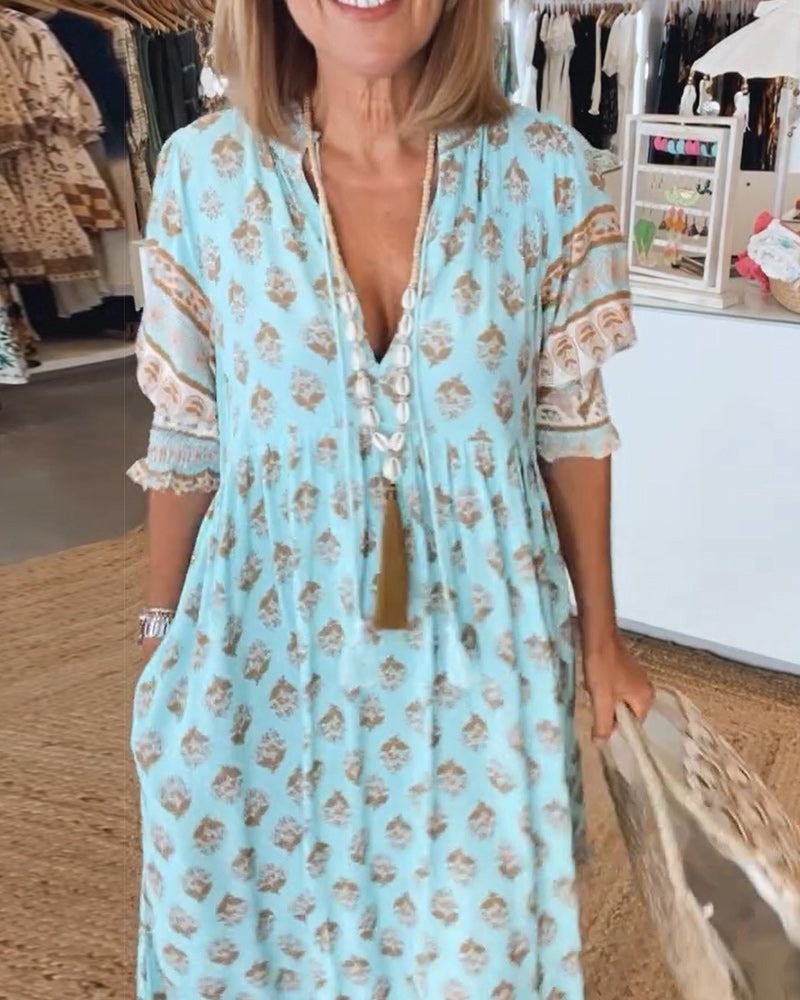 Ysolde – Casual Dress with Bold Prints