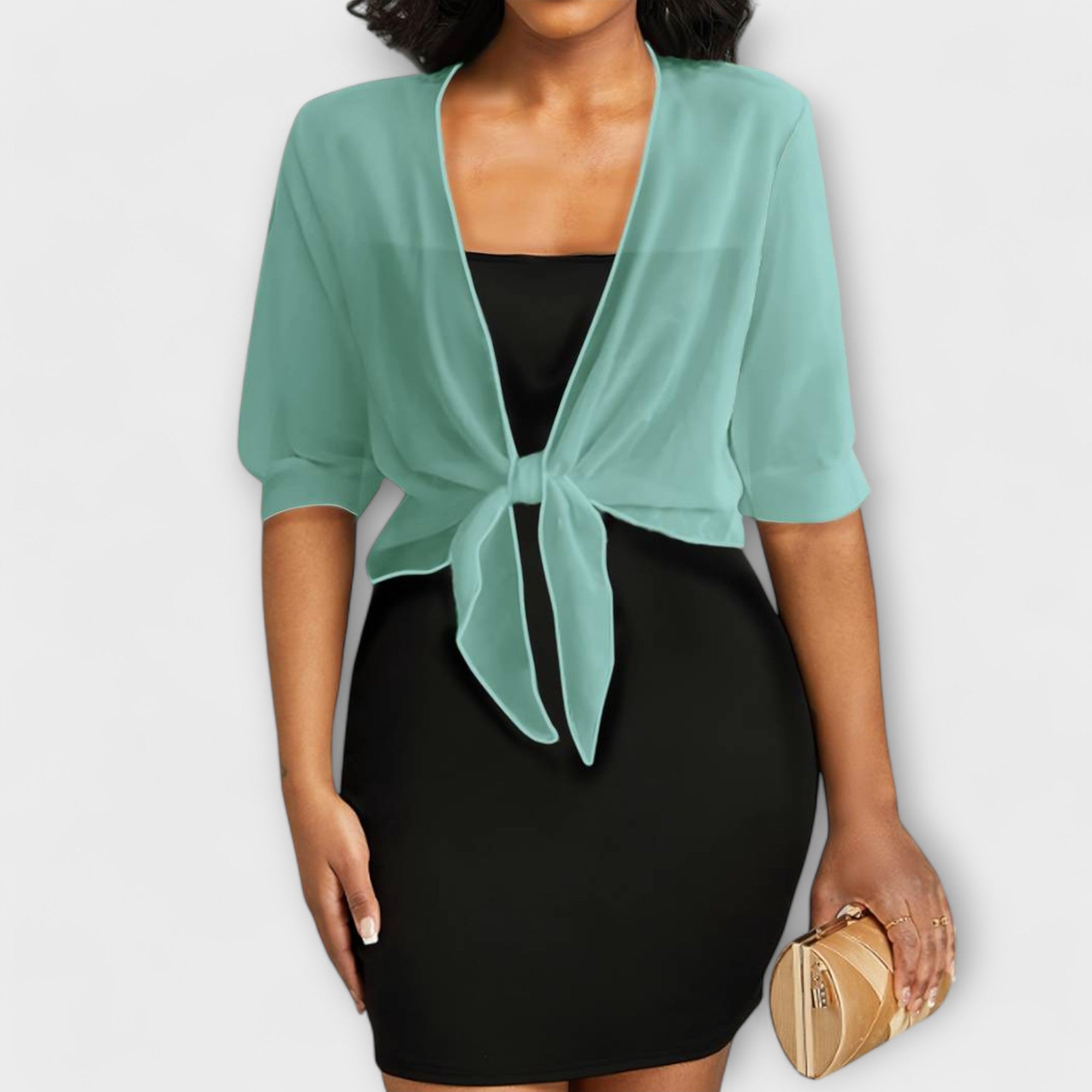 Amelise | Lightweight Open-Neckline Blouse