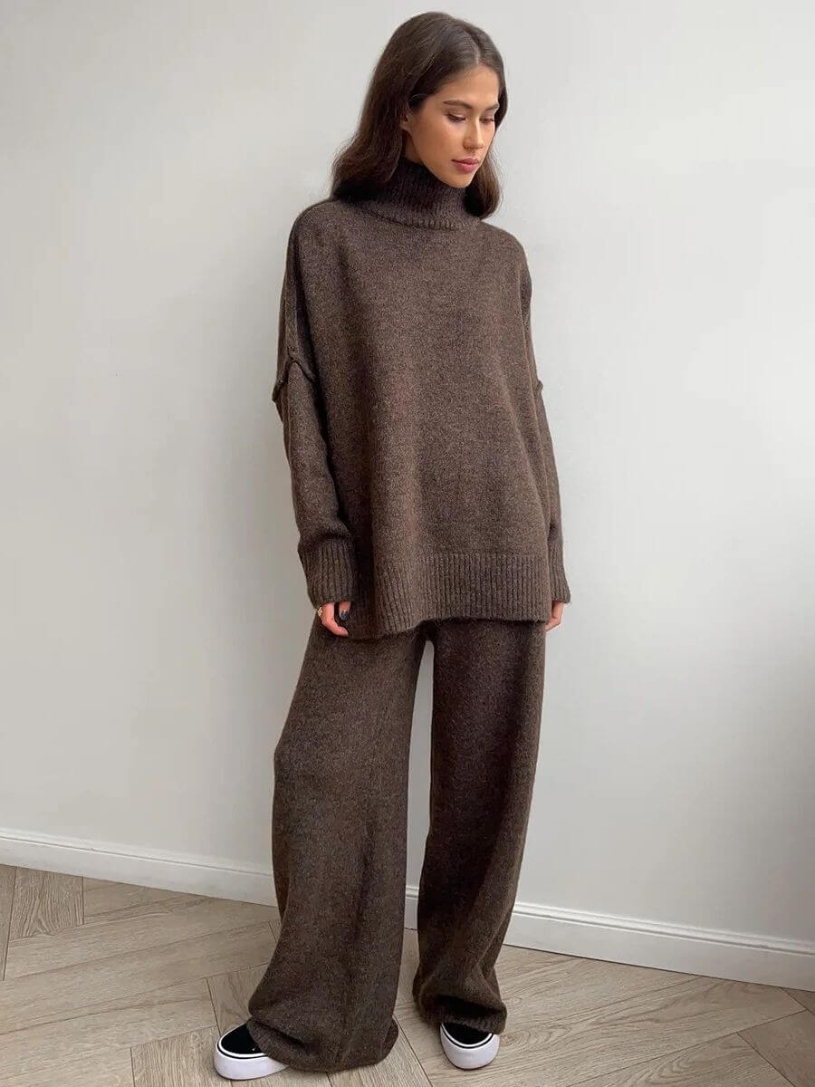 Stella - Loose and Comfortable Knitted Pants Set