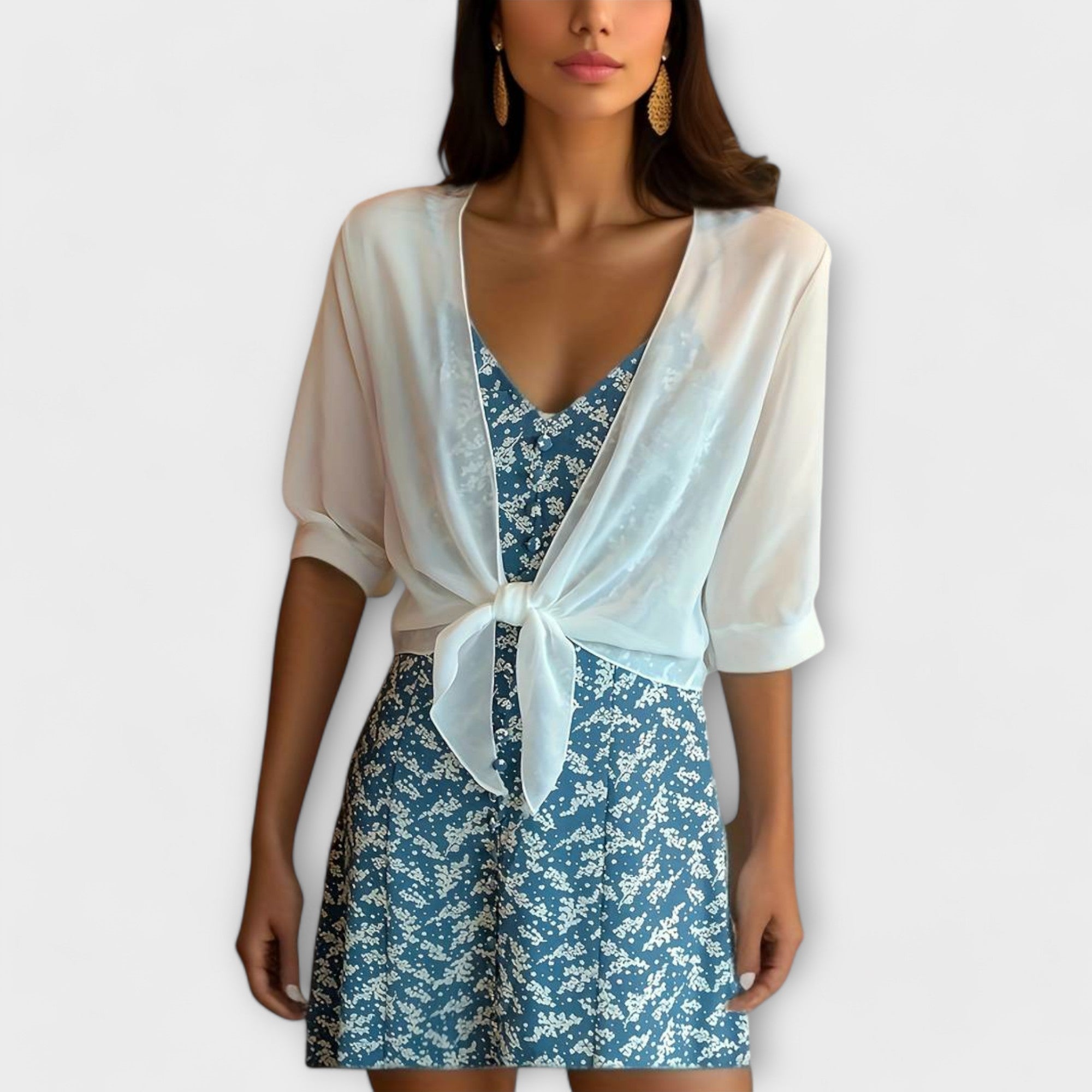 Amelise | Lightweight Open-Neckline Blouse