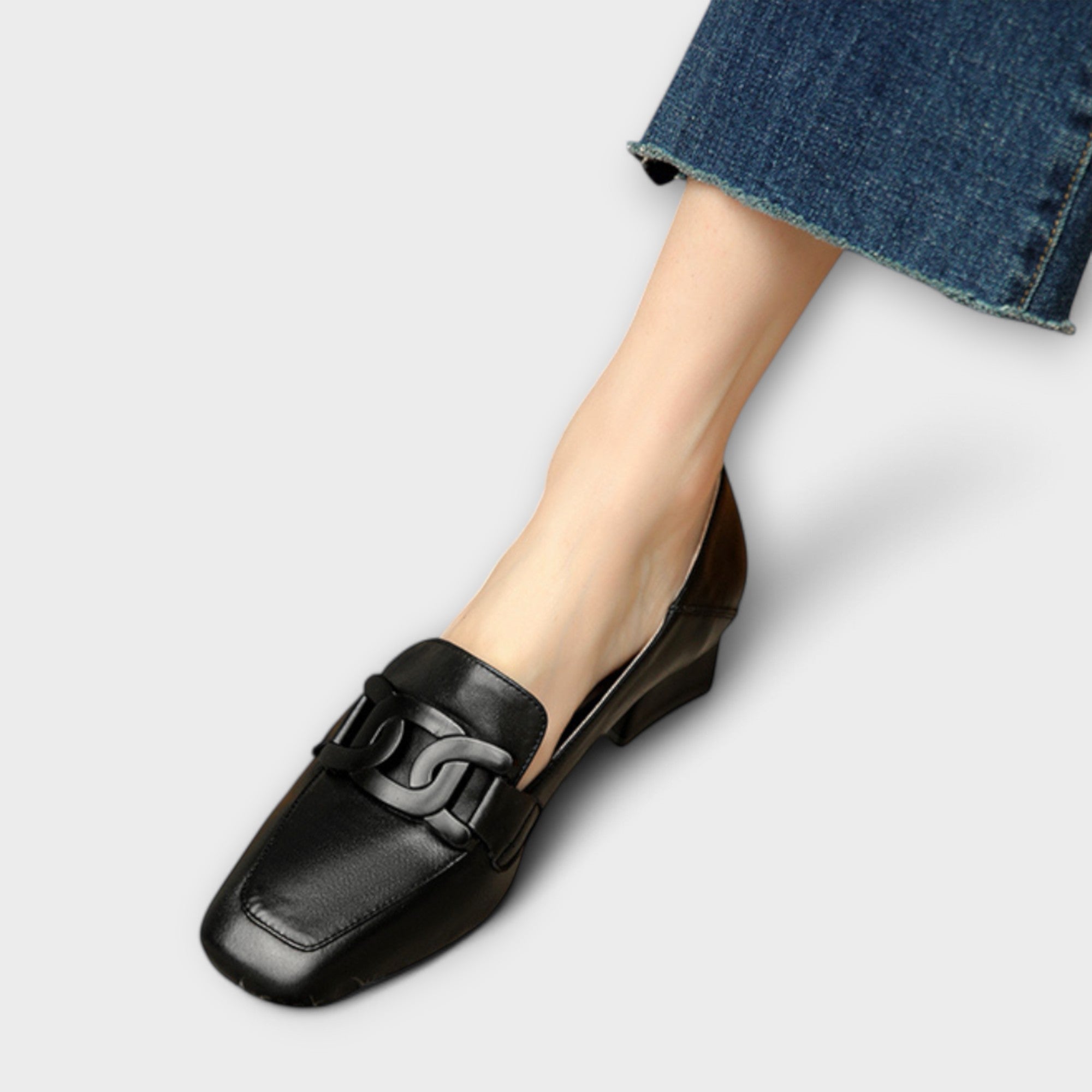 Velmira | Orthopedic Leather Slippers for Absolute Comfort