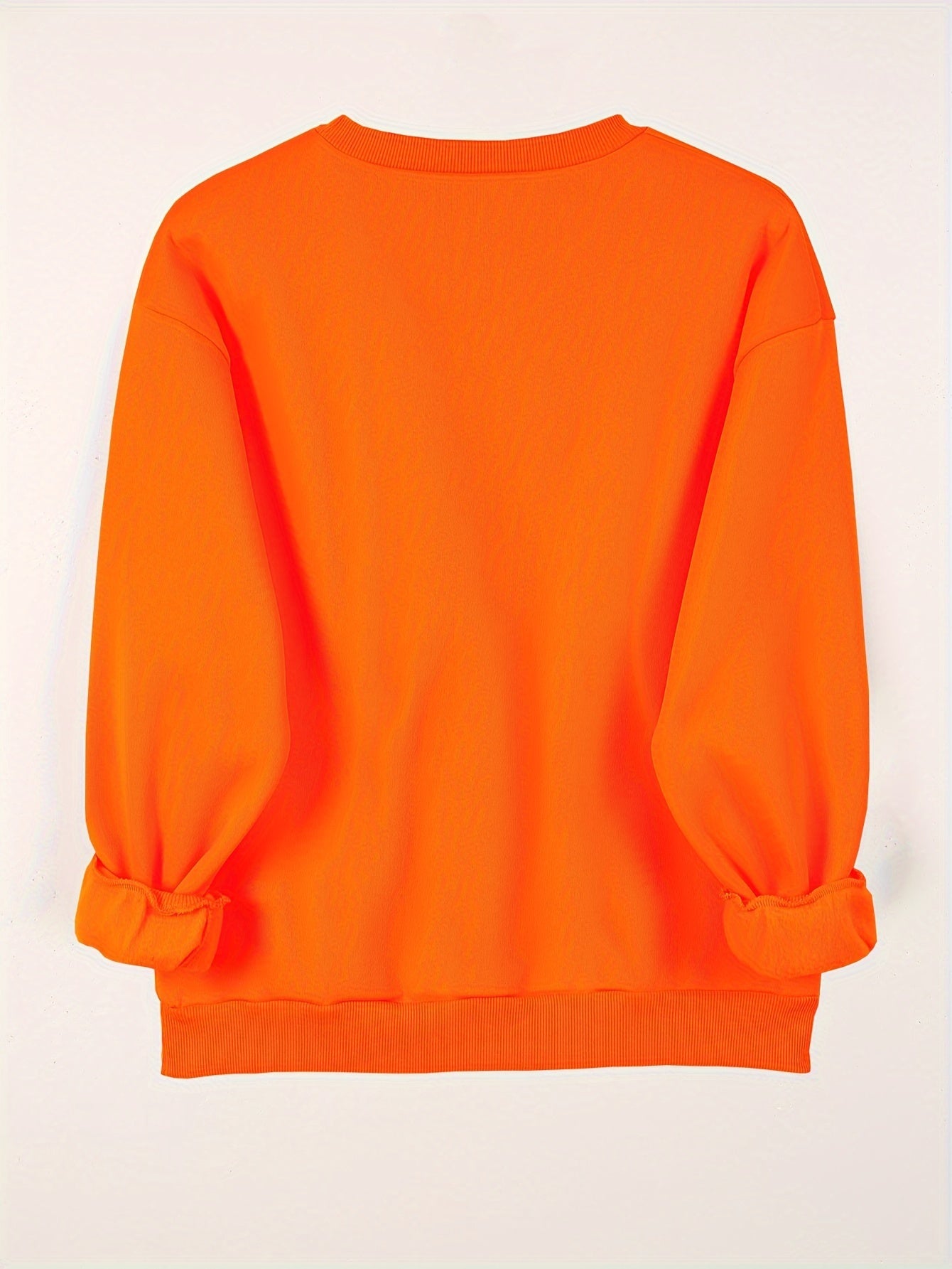 Sharyn - Chic Heart-Shaped Sweater