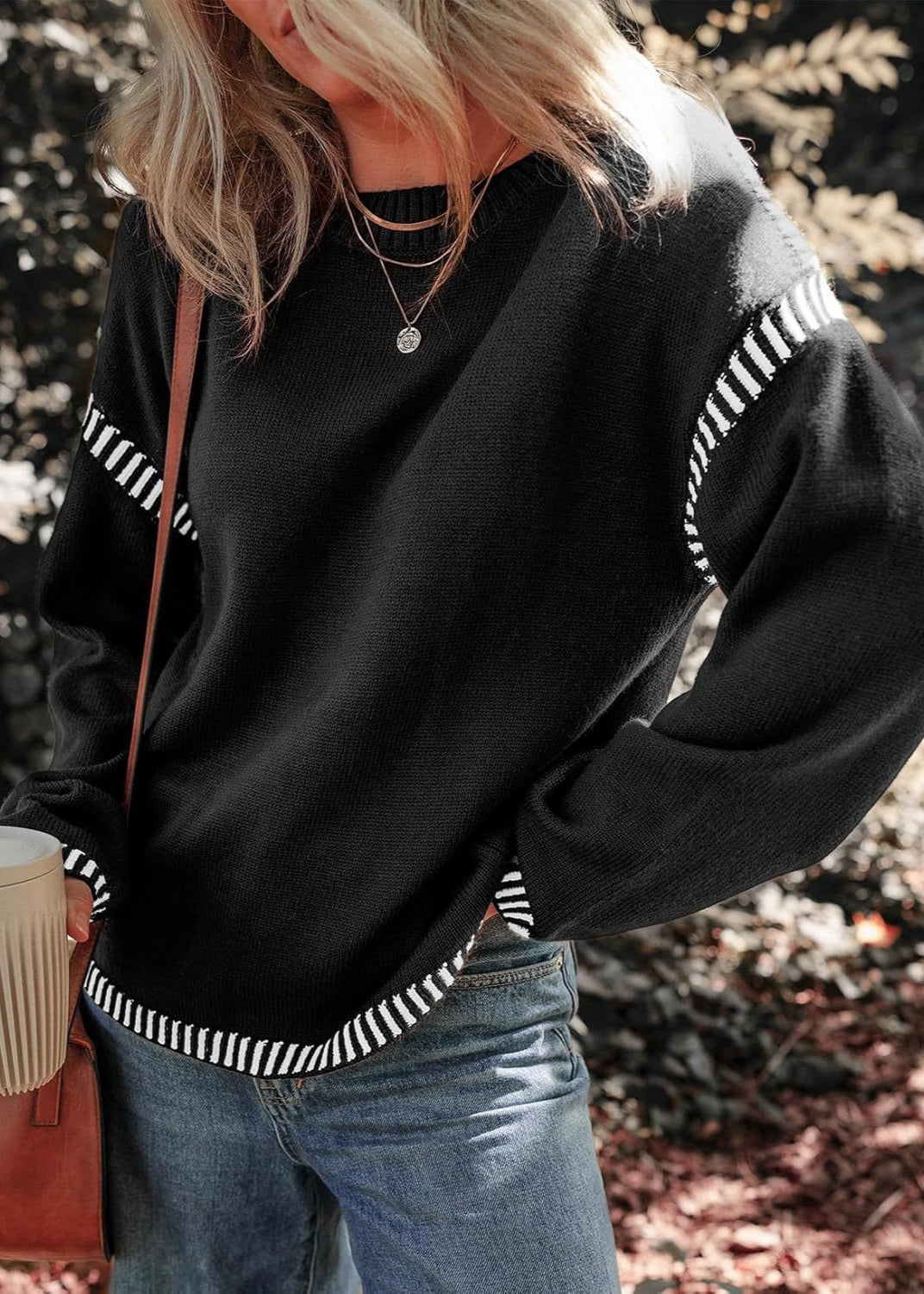 Marisa - Chic Contrasting Sweater