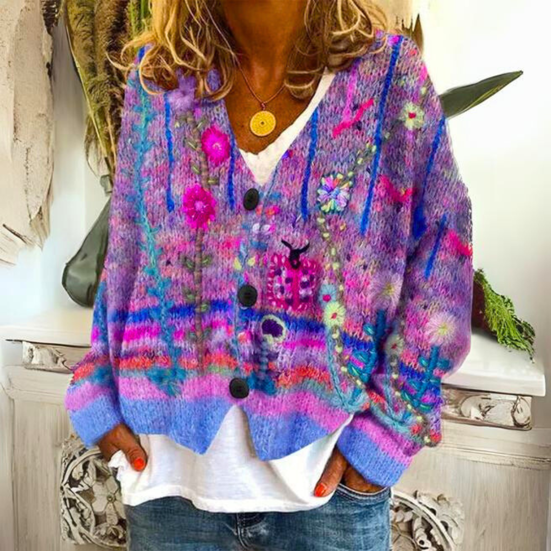Everly – Cozy Cropped Cardigan with Floral Print