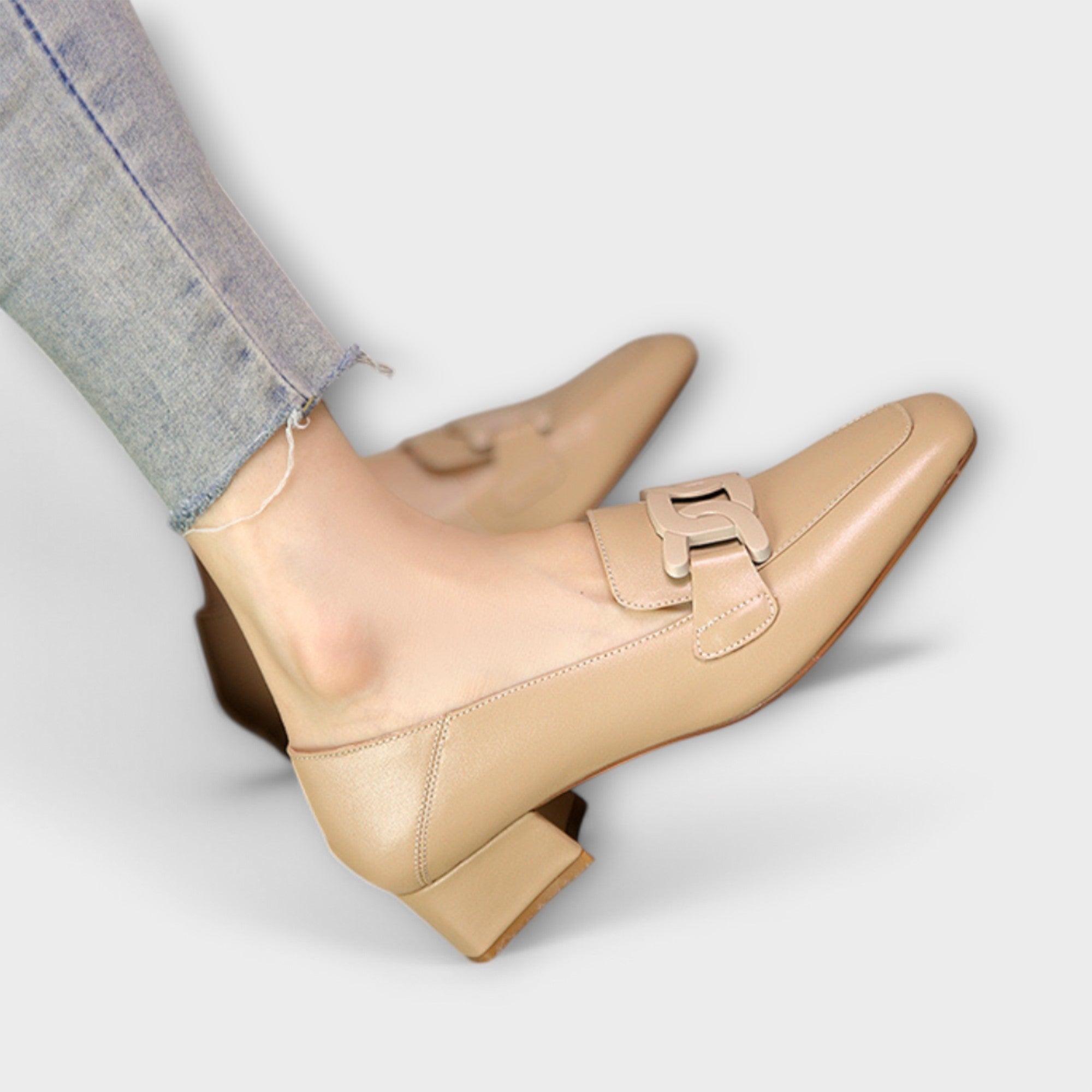 Velmira | Orthopedic Leather Slippers for Absolute Comfort