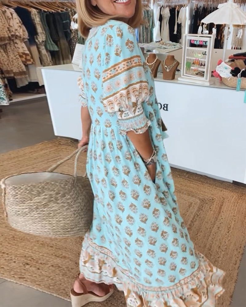 Ysolde – Casual Dress with Bold Prints