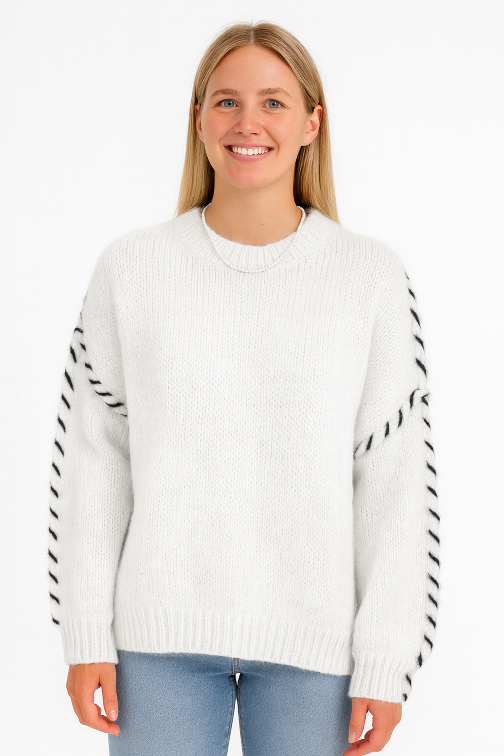 Oriana - Classic Sweater