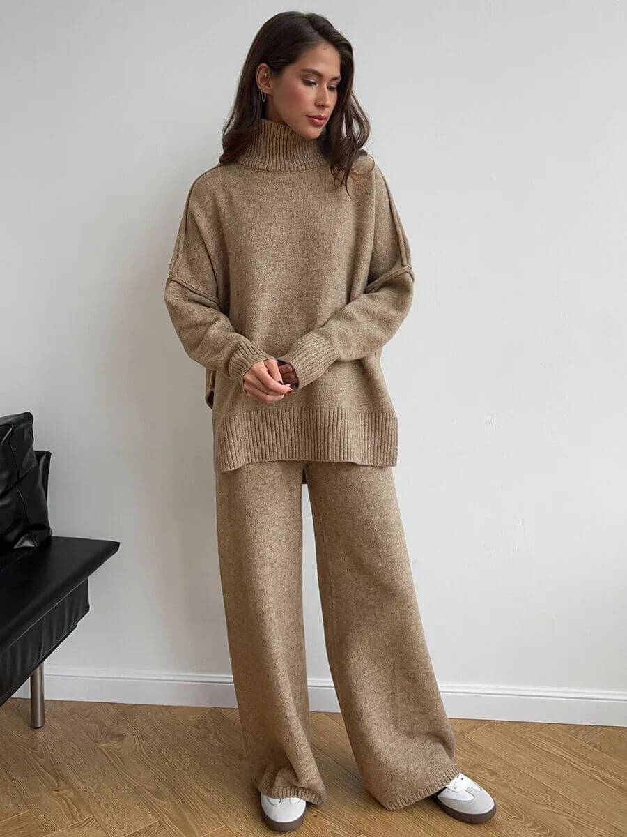 Stella - Loose and Comfortable Knitted Pants Set