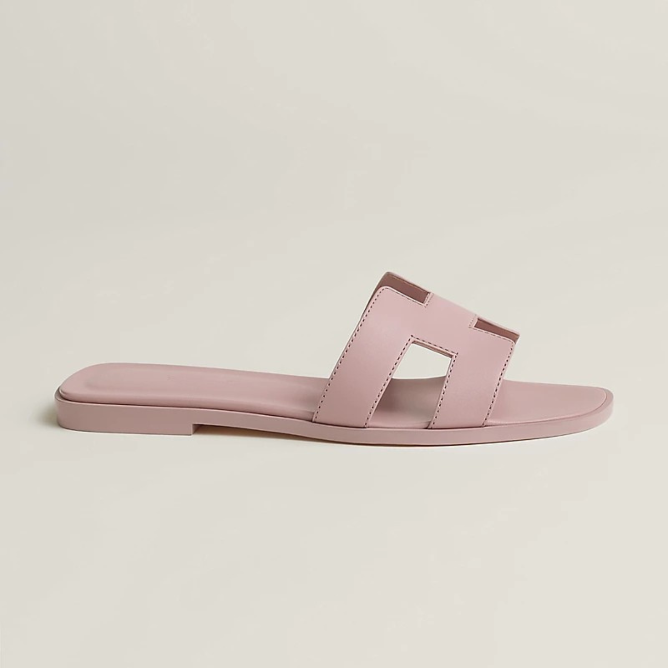 Calenia | Elegant & Versatile Sandals