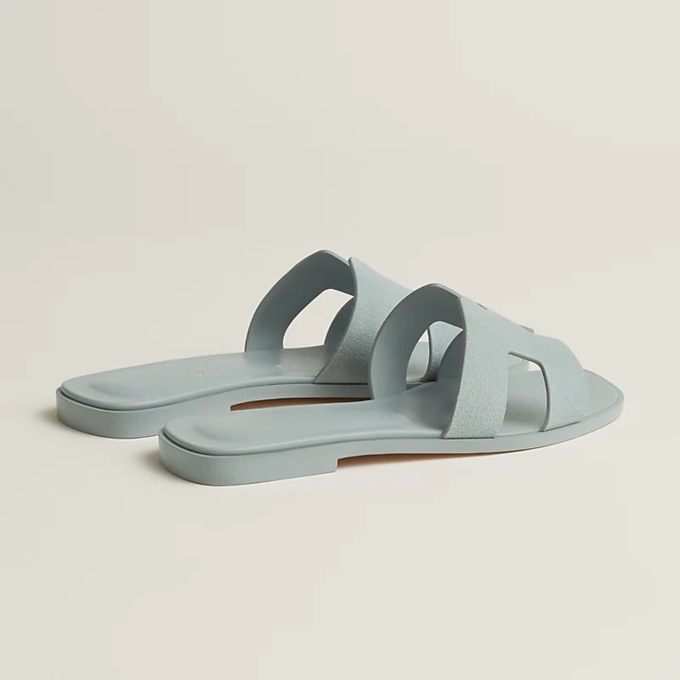 Calenia | Elegant & Versatile Sandals