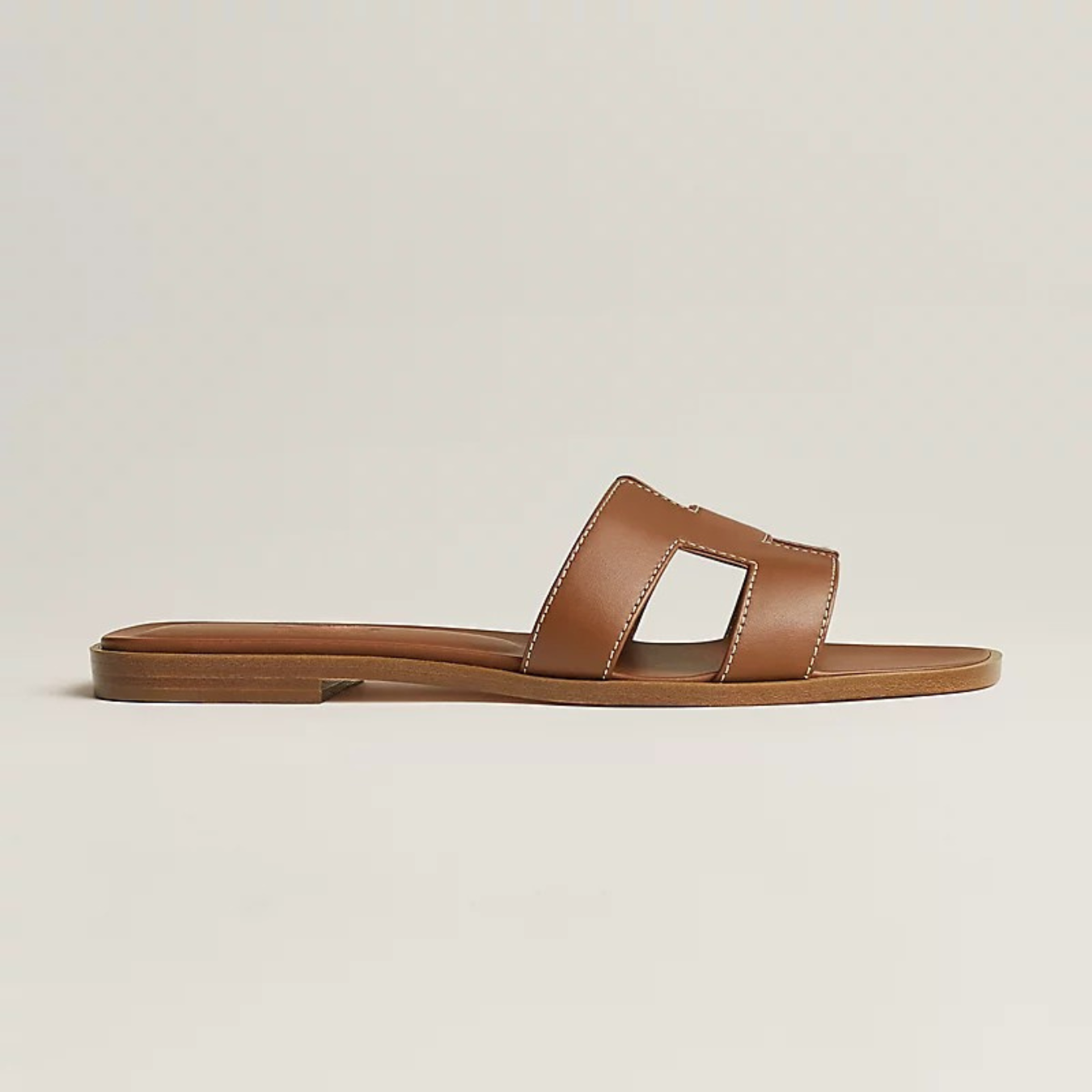 Calenia | Elegant & Versatile Sandals