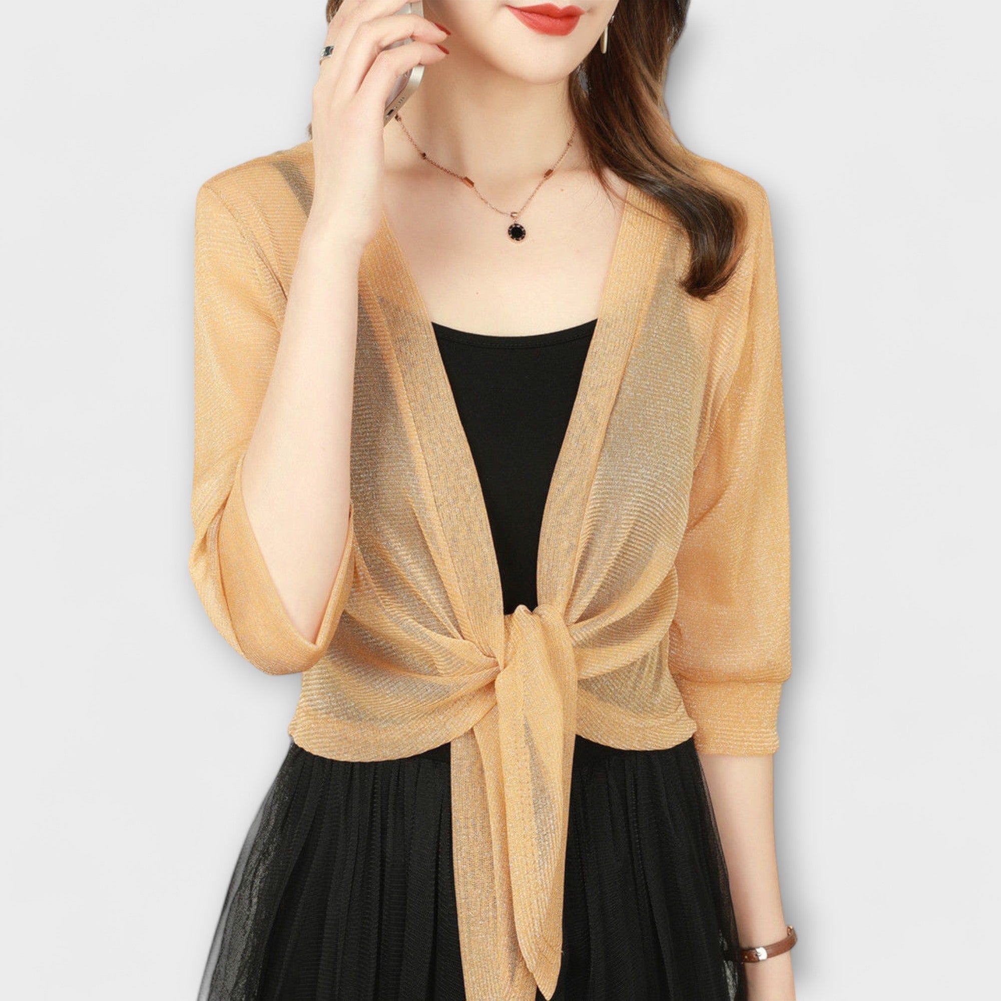 Amelise | Lightweight Open-Neckline Blouse
