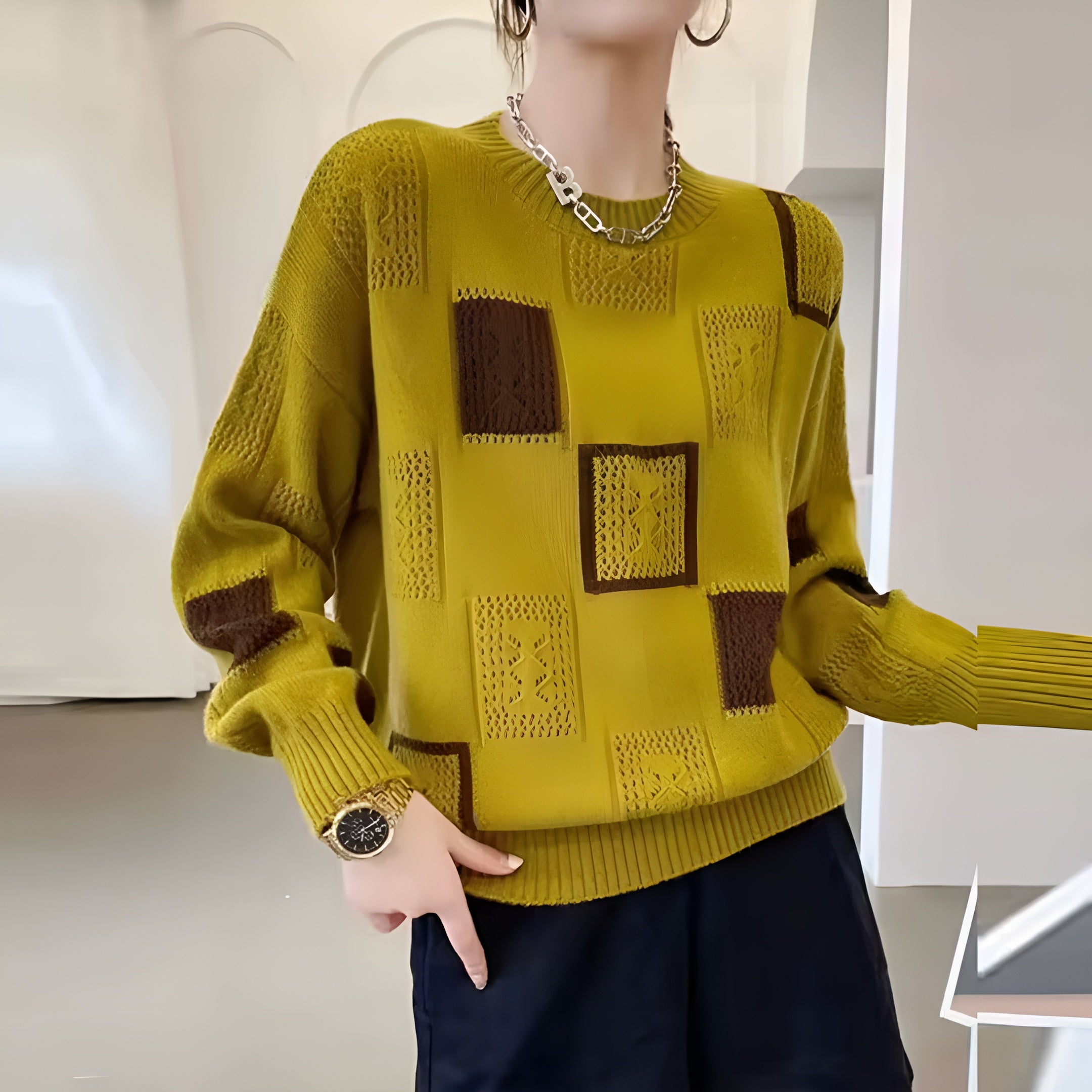 Alida – Elegant Women’s Sweater