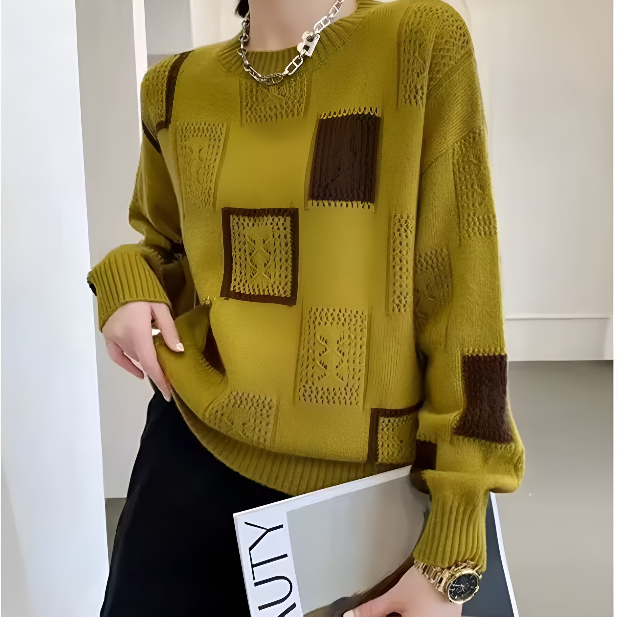 Alida – Elegant Women’s Sweater