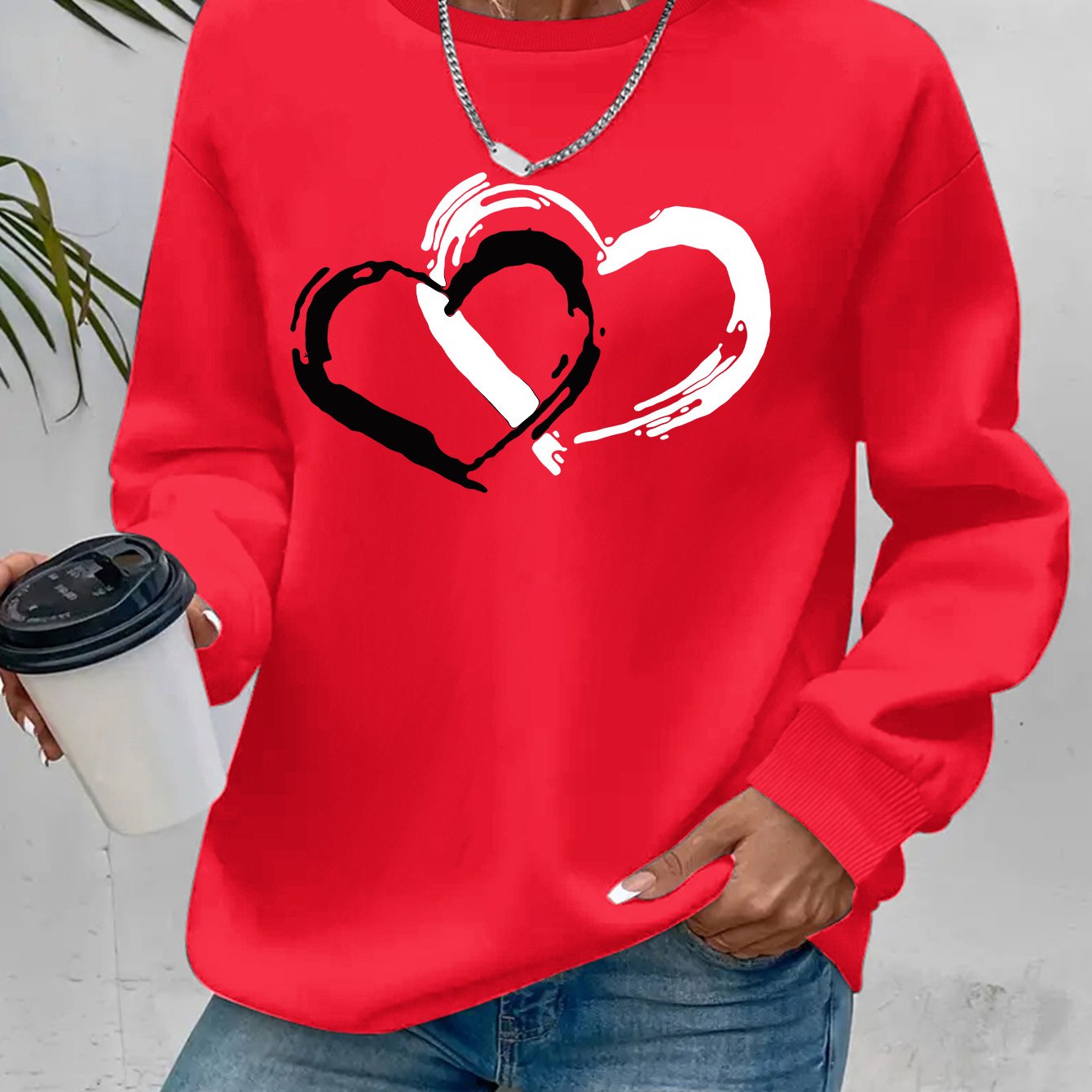Sharyn - Chic Heart-Shaped Sweater
