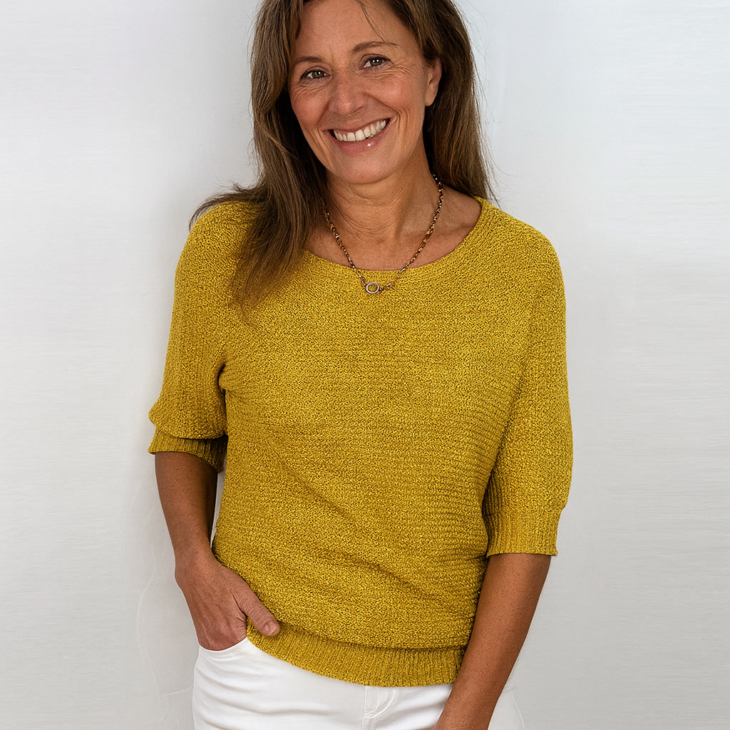 Rebecca - Elegant sweater made of quality knitted yarn