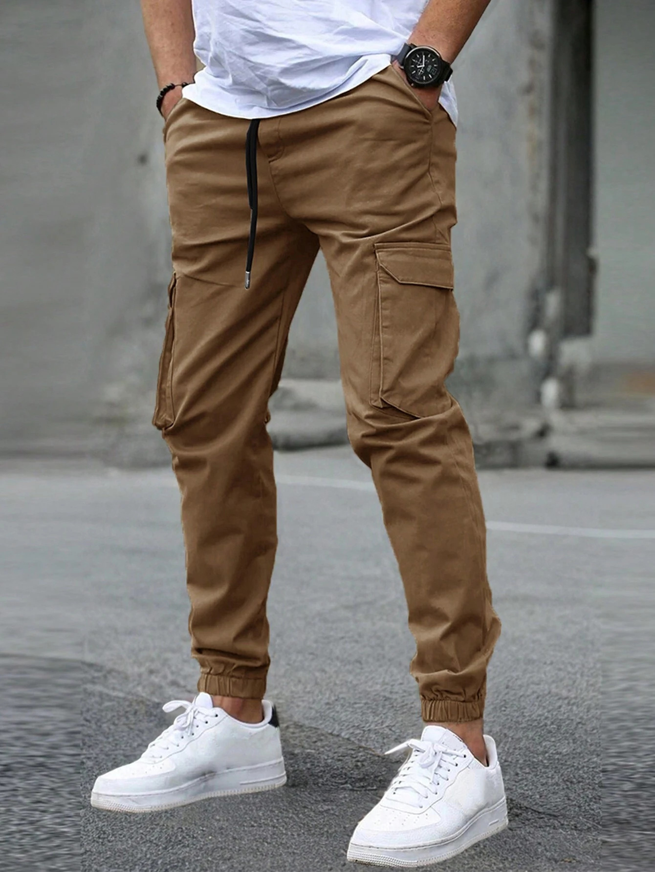 Noé — Casual Cargo Jogger