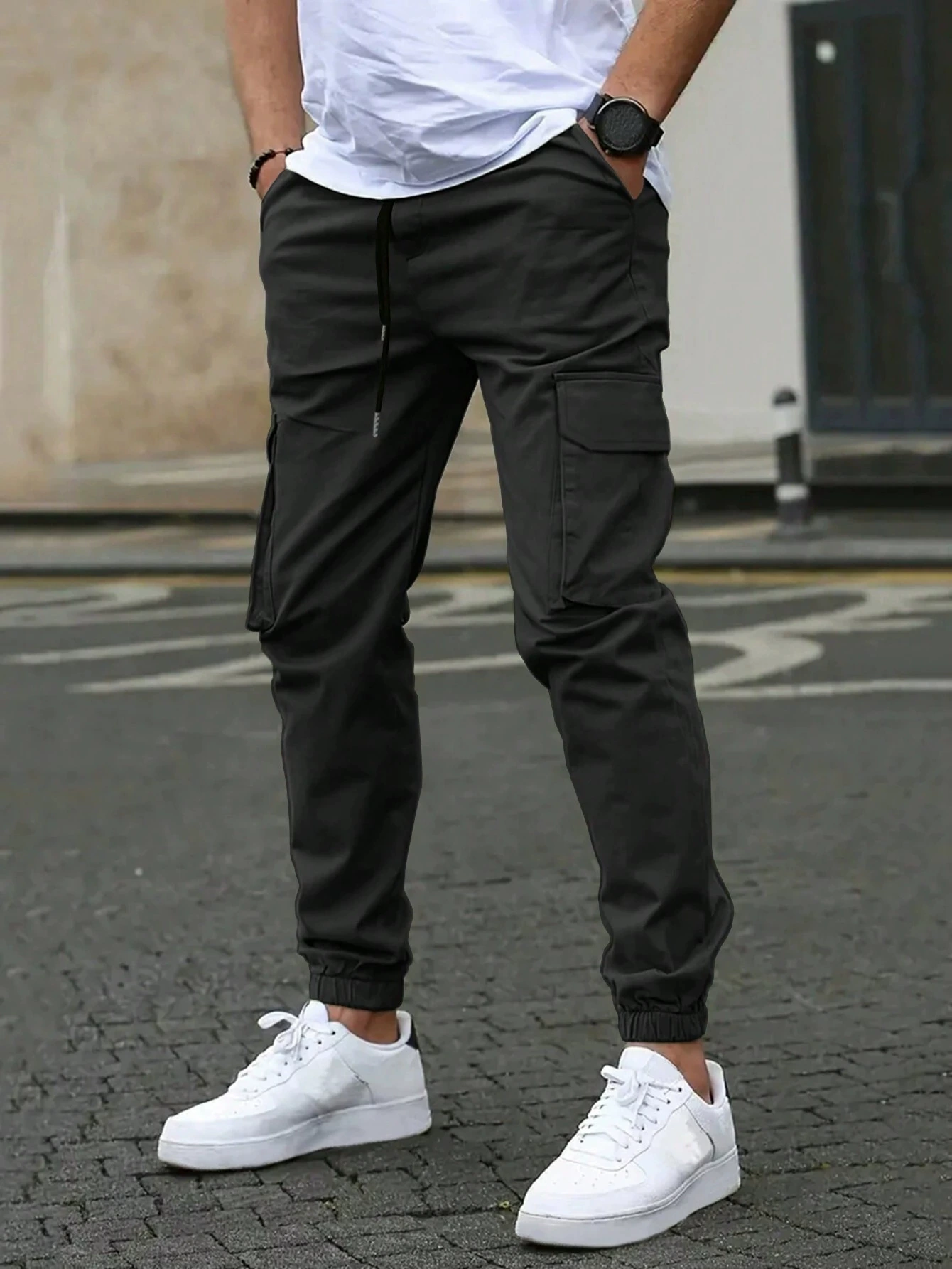 Noé — Casual Cargo Jogger