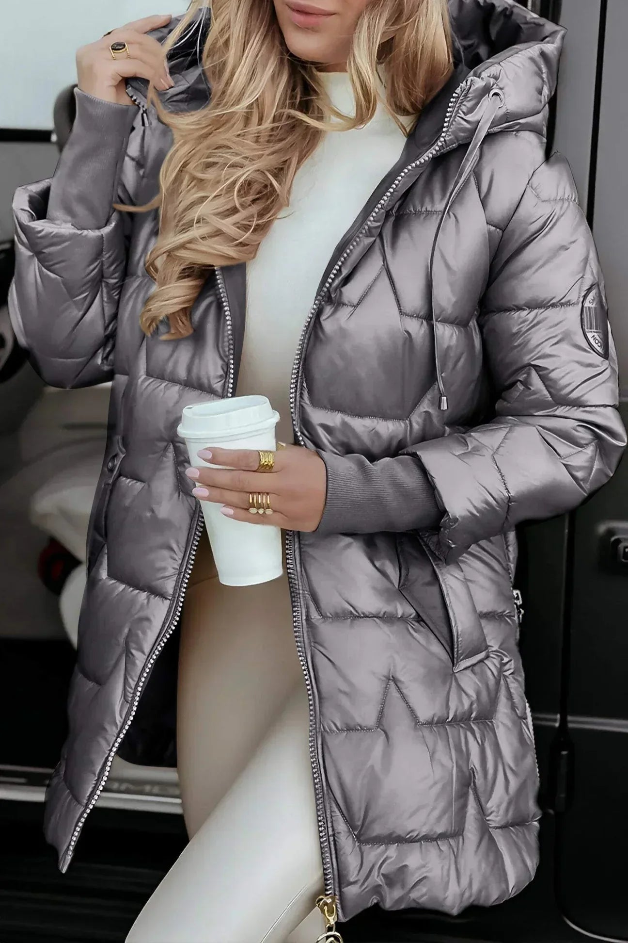 Leah – The Stylish Winter Jacket for Warmth and Confidence