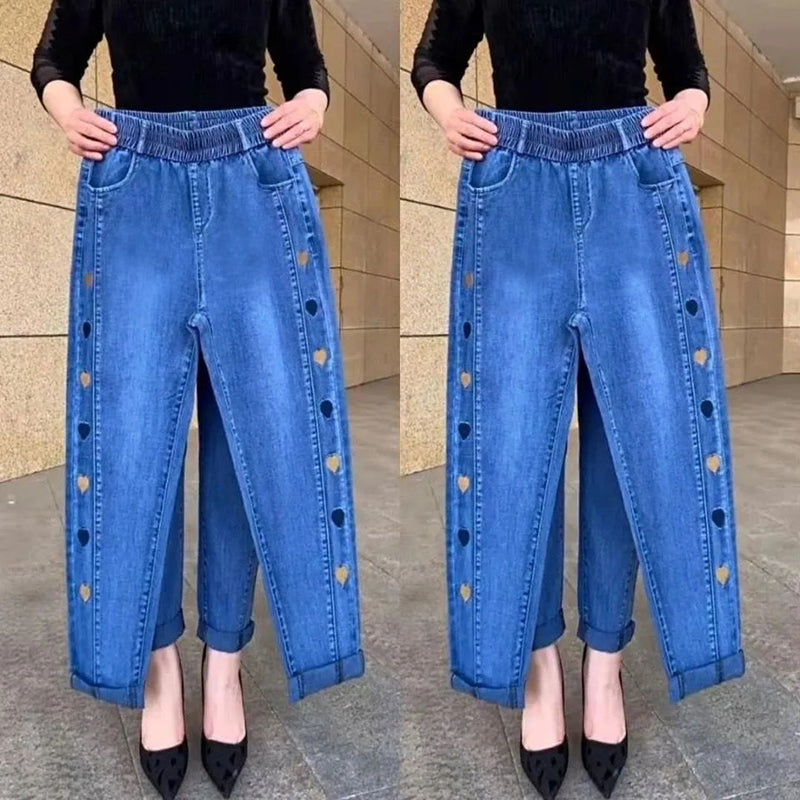 Soraya - Women's Highly Elastic Jeans with Heart Pattern Embroidery